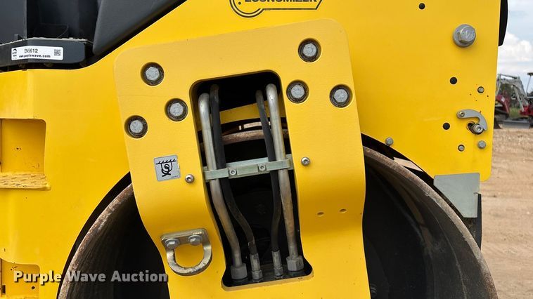 image for item EN5612 2018 Bomag BW138AD-5 double drum vibratory roller