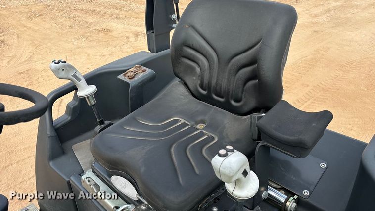 image for item EN5612 2018 Bomag BW138AD-5 double drum vibratory roller