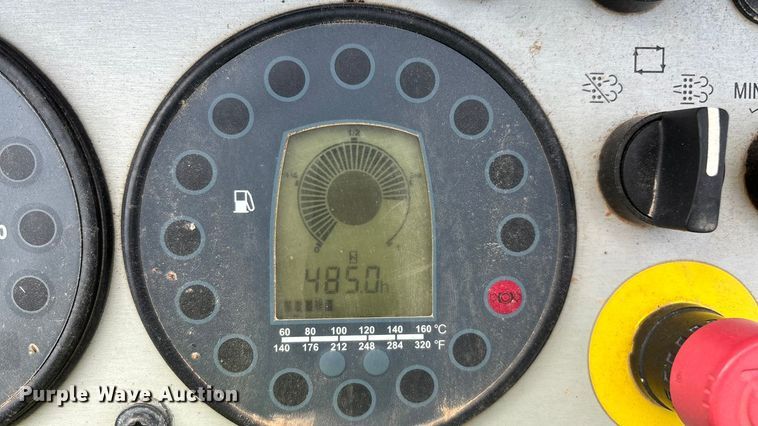 image for item EN5612 2018 Bomag BW138AD-5 double drum vibratory roller