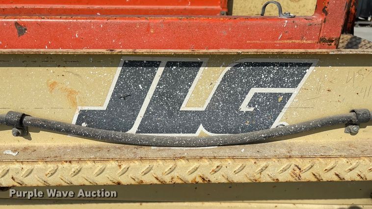 image for item EN5614 1997 JLG 2646E scissor lift