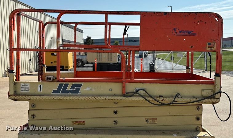 image for item EN5614 1997 JLG 2646E scissor lift