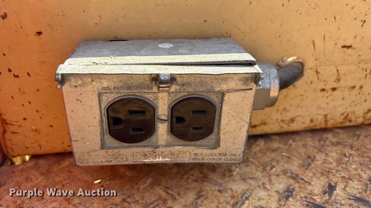 image for item EN5614 1997 JLG 2646E scissor lift