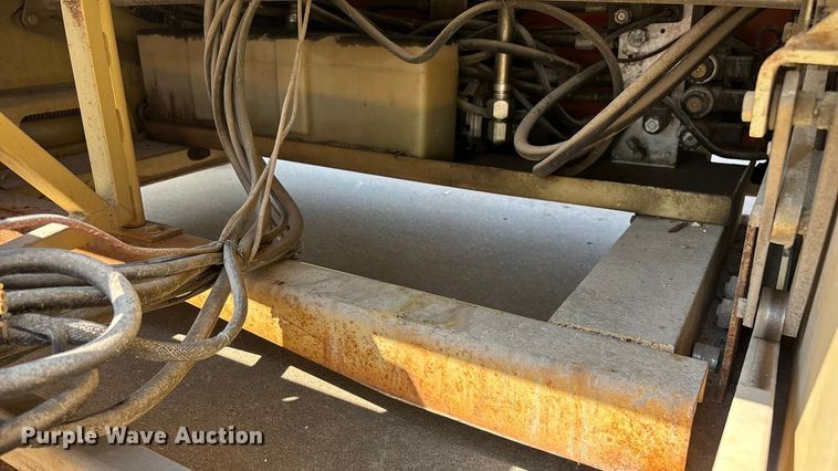 image for item EN5614 1997 JLG 2646E scissor lift