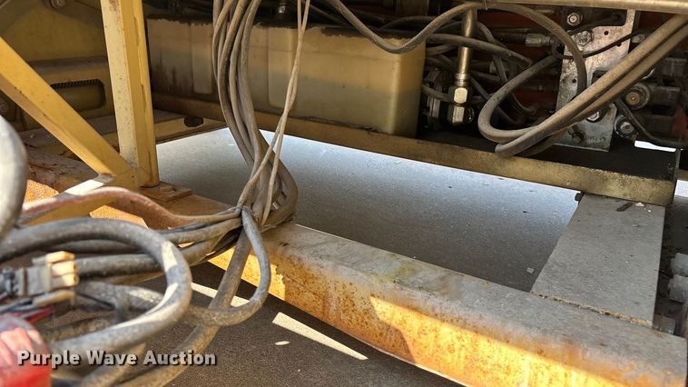 image for item EN5614 1997 JLG 2646E scissor lift