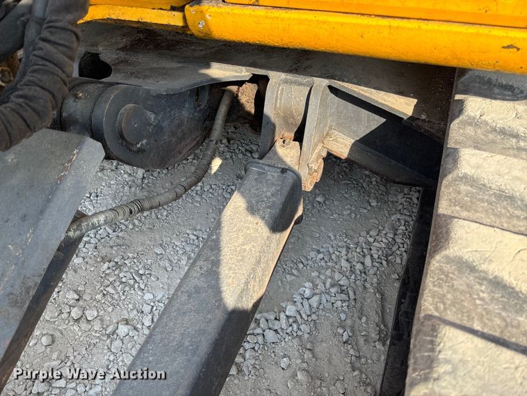 image for item EN7002 2014 John Deere 60G mini excavator