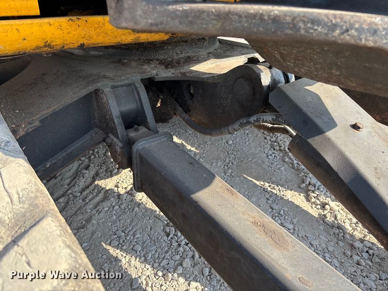 image for item EN7002 2014 John Deere 60G mini excavator