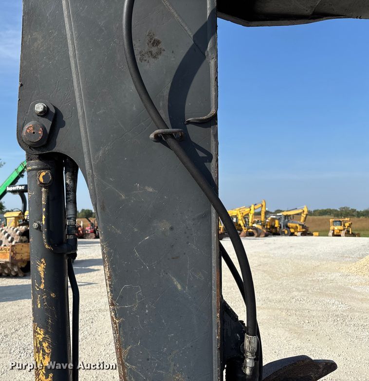 image for item EN7002 2014 John Deere 60G mini excavator