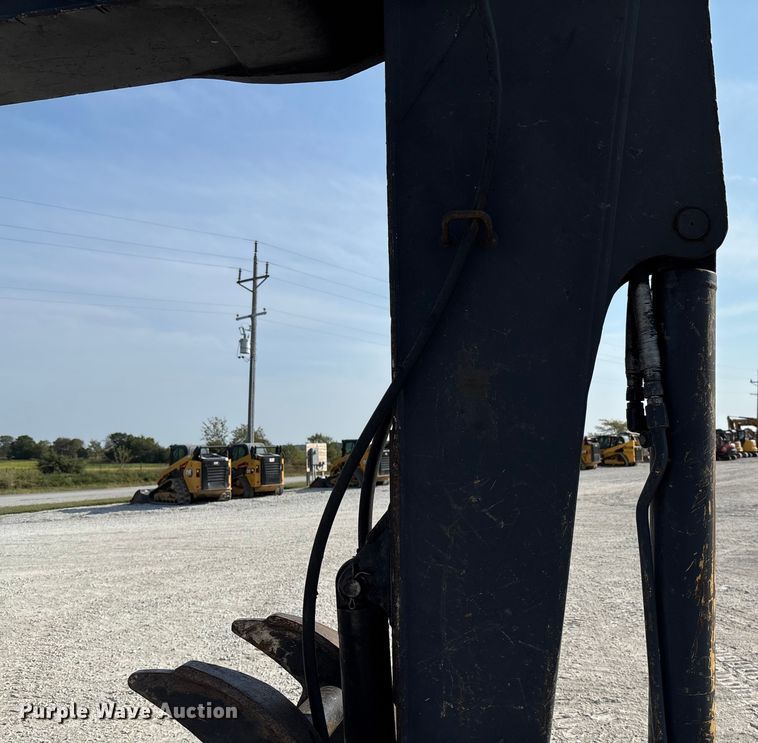 image for item EN7002 2014 John Deere 60G mini excavator