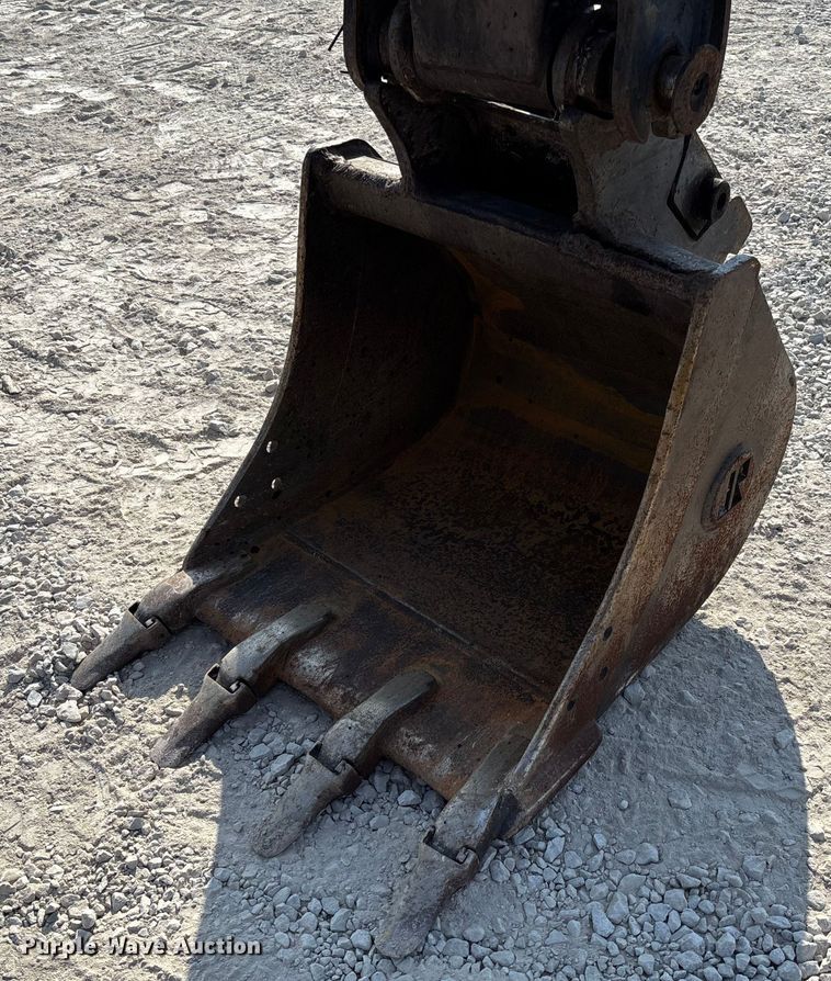 image for item EN7002 2014 John Deere 60G mini excavator