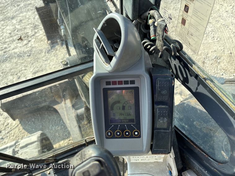 image for item EN7002 2014 John Deere 60G mini excavator