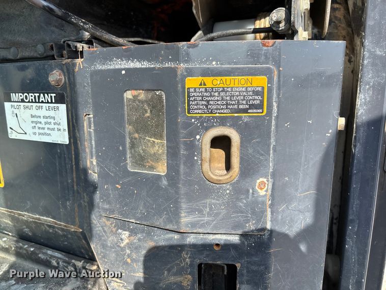 image for item EN7002 2014 John Deere 60G mini excavator