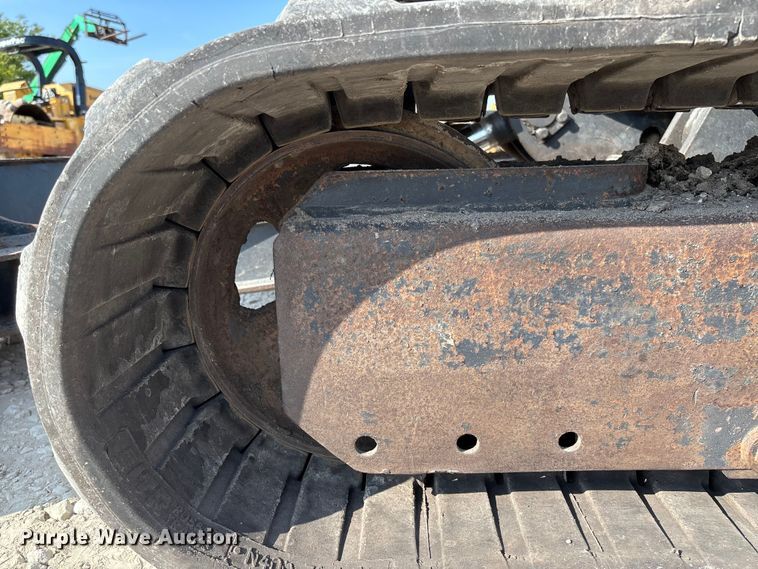 image for item EN7002 2014 John Deere 60G mini excavator