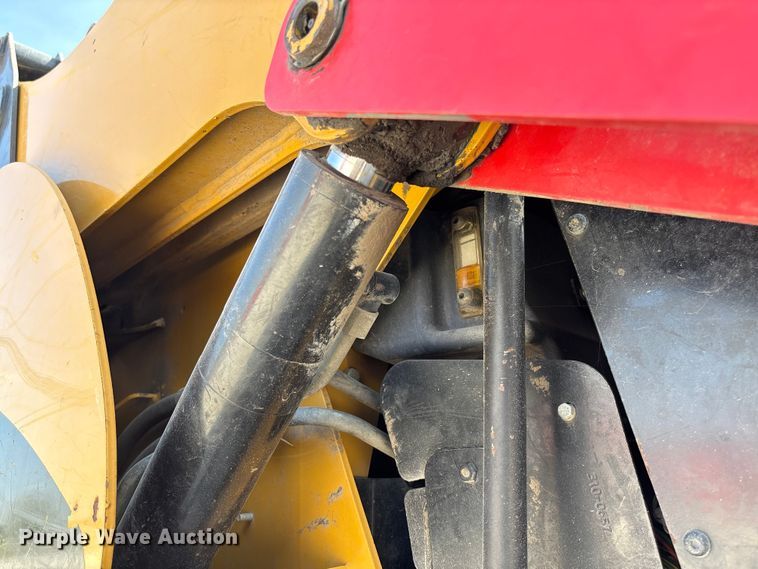 image for item EN7005 2012 Caterpillar 289C2 skid steer loader