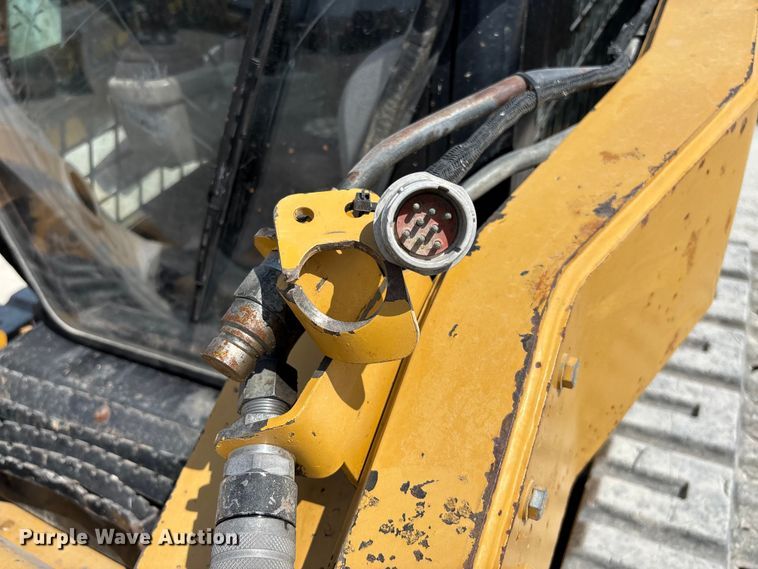 image for item EN7005 2012 Caterpillar 289C2 skid steer loader