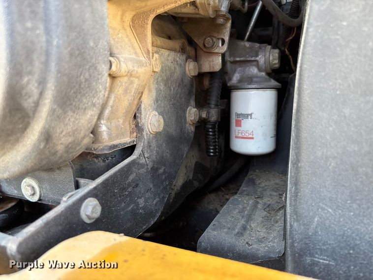 image for item EN7005 2012 Caterpillar 289C2 skid steer loader