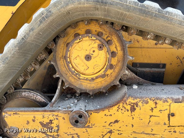 image for item EN7005 2012 Caterpillar 289C2 skid steer loader