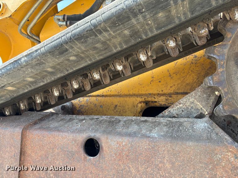 image for item EN7006 2006 John Deere CT332 tracked skid steer loader