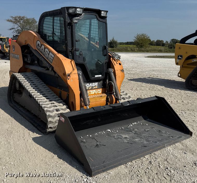 image for item EN7008 2012 Case TV380 tracked skid steer loader
