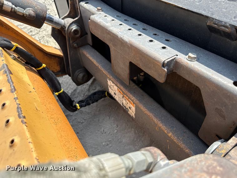 image for item EN7008 2012 Case TV380 tracked skid steer loader