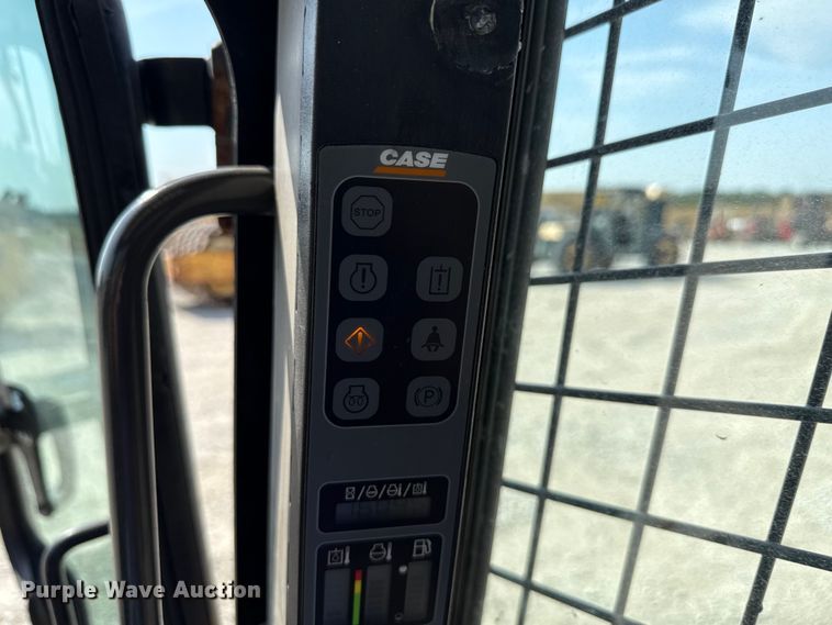 image for item EN7008 2012 Case TV380 tracked skid steer loader