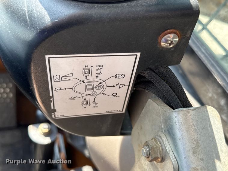 image for item EN7008 2012 Case TV380 tracked skid steer loader