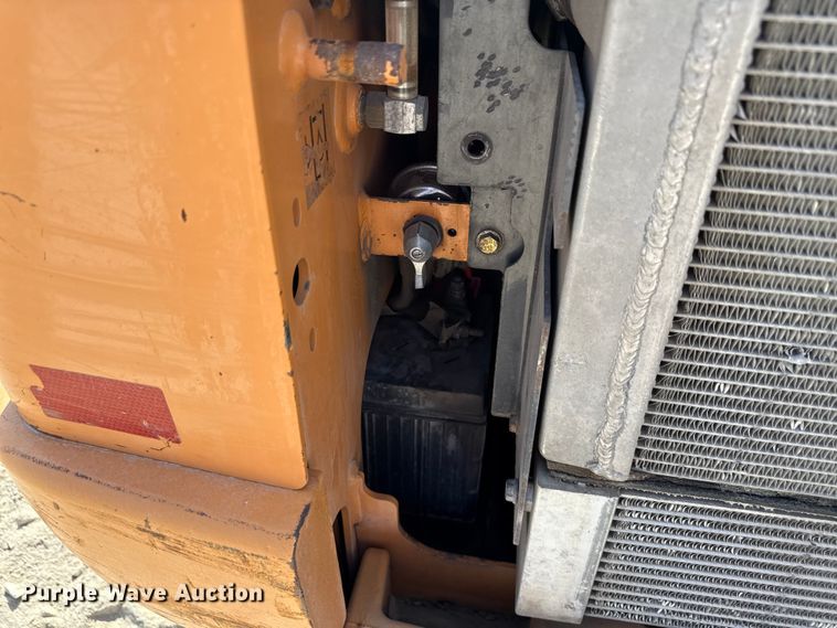 image for item EN7008 2012 Case TV380 tracked skid steer loader