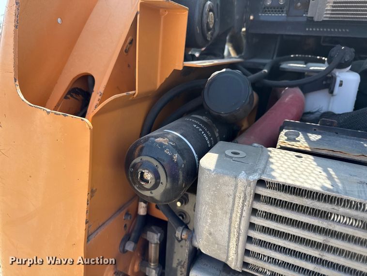 image for item EN7008 2012 Case TV380 tracked skid steer loader