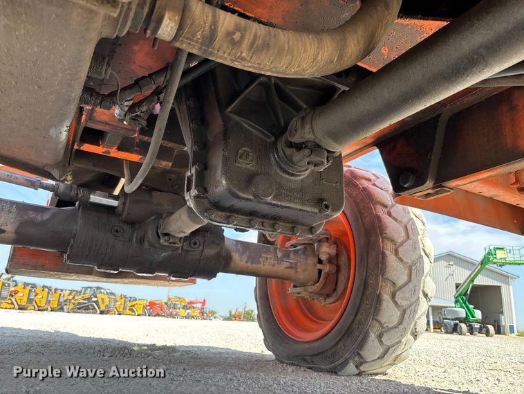 image for item EN7010 2007 Sky Trak 8042 telehandler