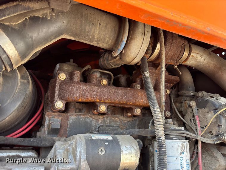 image for item EN7010 2007 Sky Trak 8042 telehandler