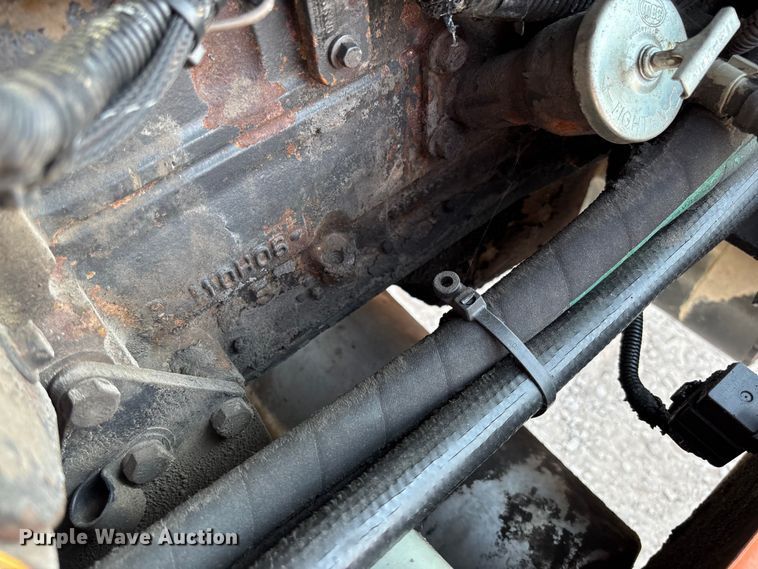 image for item EN7010 2007 Sky Trak 8042 telehandler