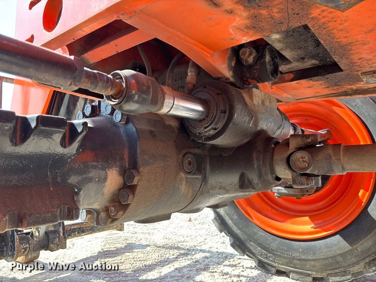 image for item EN7010 2007 Sky Trak 8042 telehandler