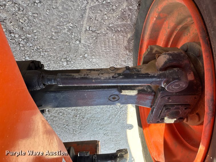 image for item EN7010 2007 Sky Trak 8042 telehandler