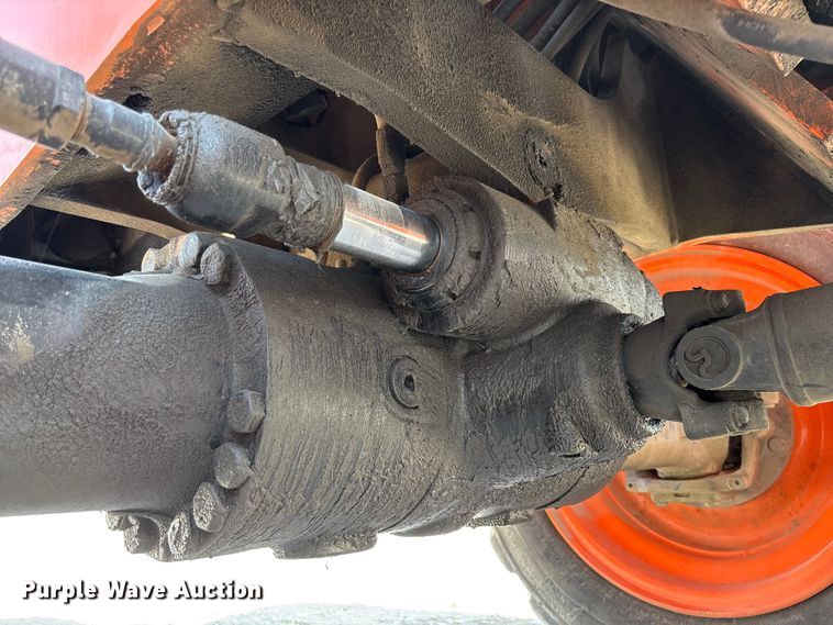 image for item EN7010 2007 Sky Trak 8042 telehandler