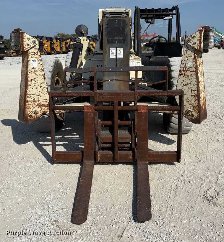 image for item EN7011 Ingersoll-Rand VR-1056C telehandler