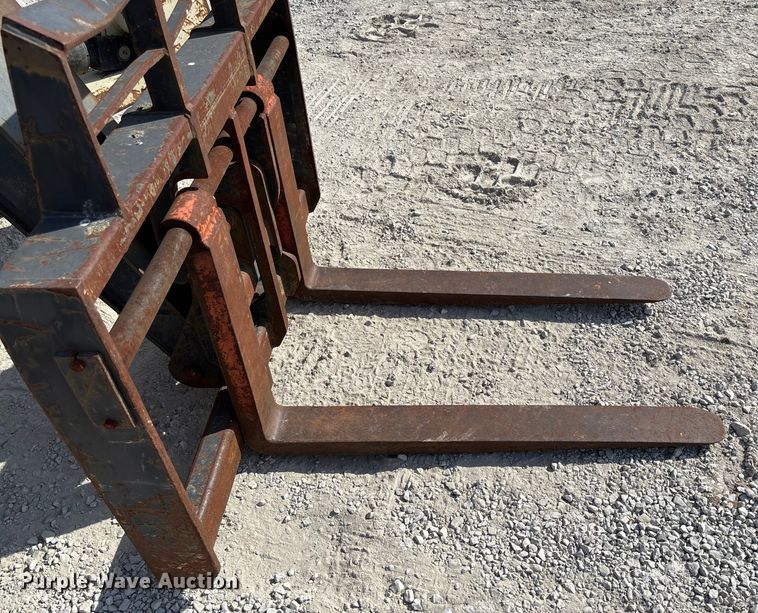 image for item EN7011 Ingersoll-Rand VR-1056C telehandler