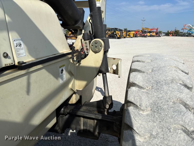 image for item EN7011 Ingersoll-Rand VR-1056C telehandler