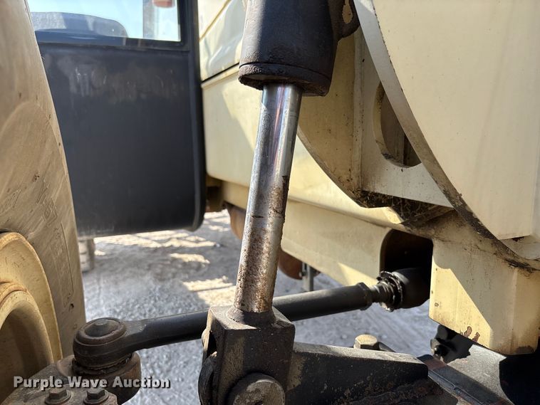 image for item EN7011 Ingersoll-Rand VR-1056C telehandler