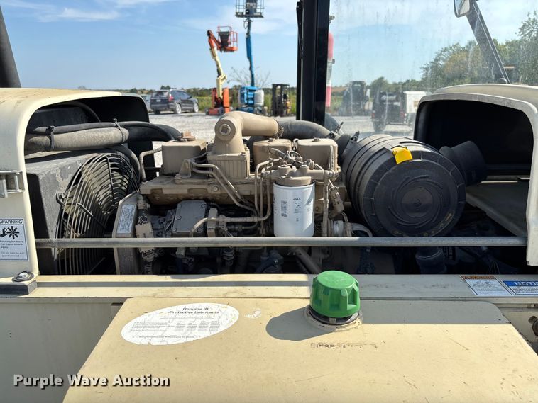 image for item EN7011 Ingersoll-Rand VR-1056C telehandler