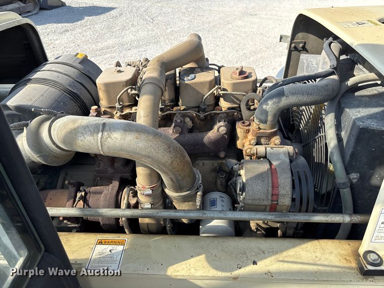 image for item EN7011 Ingersoll-Rand VR-1056C telehandler