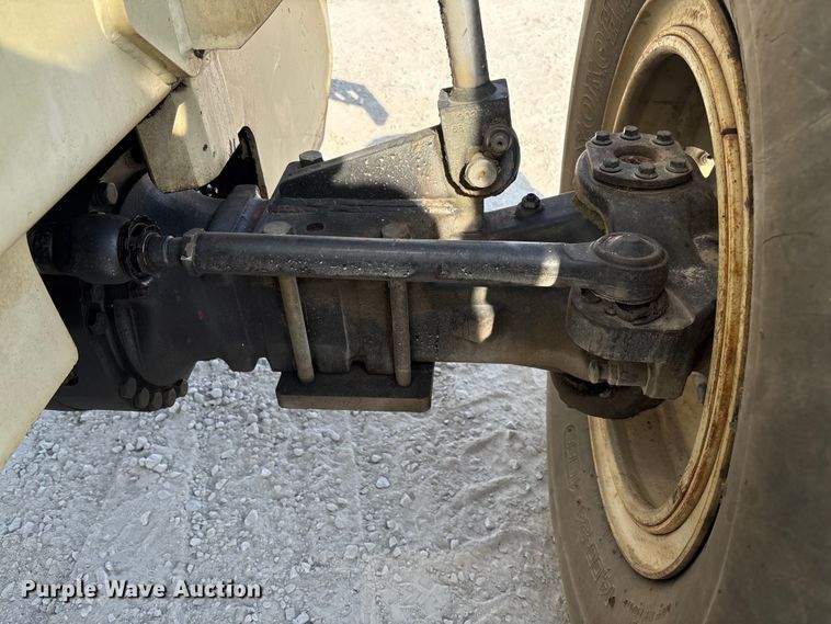 image for item EN7011 Ingersoll-Rand VR-1056C telehandler