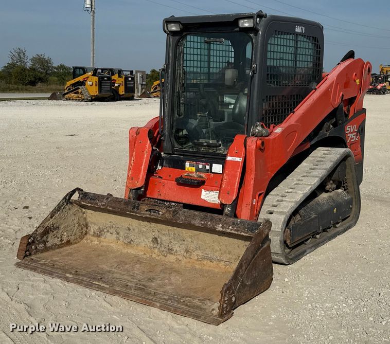 MINI CARGADOR SOBRE ORUGAS 2020 KUBOTA SVL752