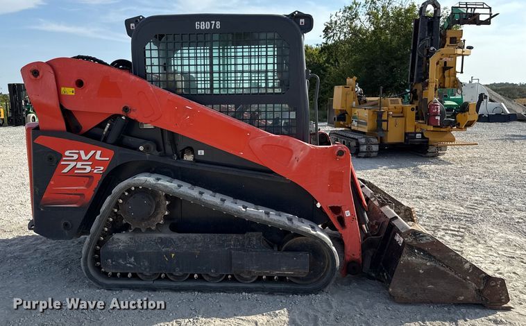 MINI CARGADOR SOBRE ORUGAS 2020 KUBOTA SVL752