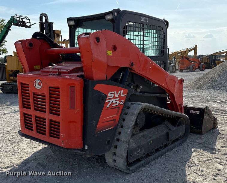 MINI CARGADOR SOBRE ORUGAS 2020 KUBOTA SVL752