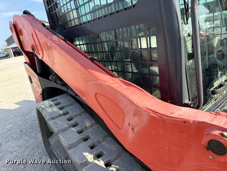 image for item EN7013 2020 Kubota SVL 75-2 tracked skid steer loader