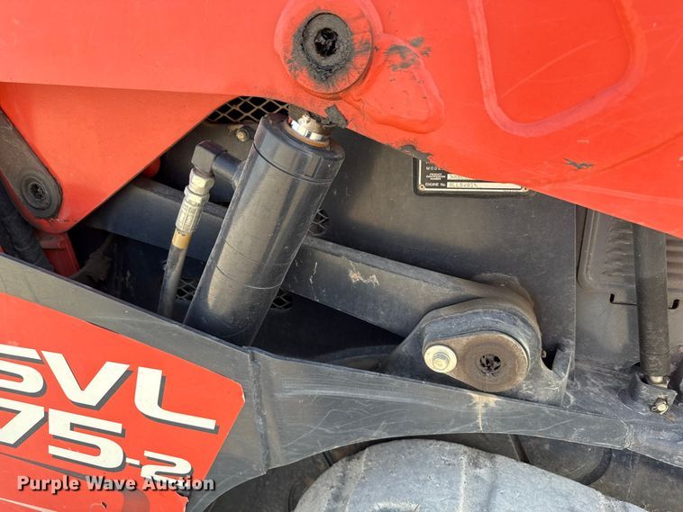 image for item EN7013 2020 Kubota SVL 75-2 tracked skid steer loader