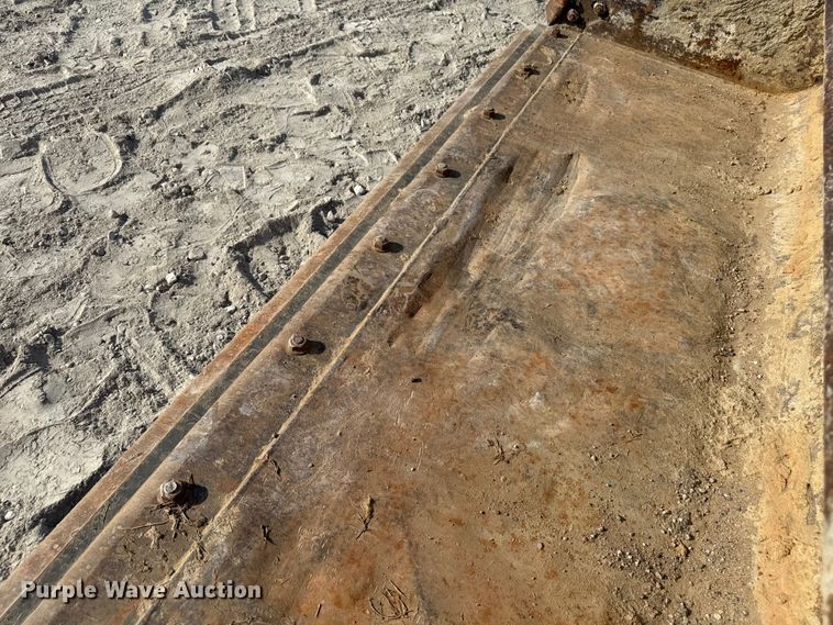 image for item EN7013 2020 Kubota SVL 75-2 tracked skid steer loader