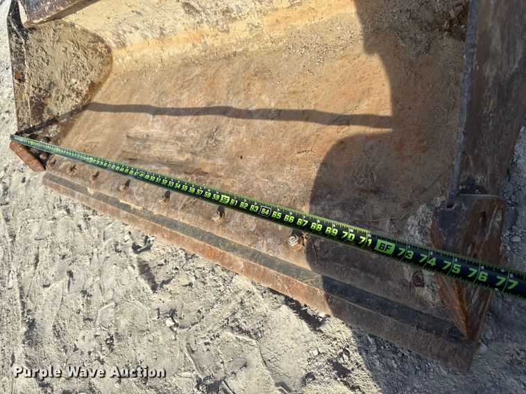 image for item EN7013 2020 Kubota SVL 75-2 tracked skid steer loader