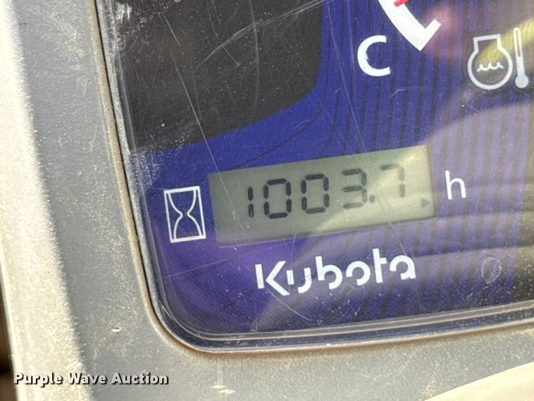 image for item EN7013 2020 Kubota SVL 75-2 tracked skid steer loader