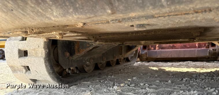 image for item EN7013 2020 Kubota SVL 75-2 tracked skid steer loader