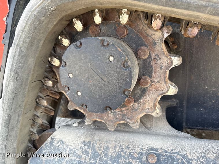 image for item EN7013 2020 Kubota SVL 75-2 tracked skid steer loader